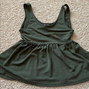 dark green super cute wet seal tank!